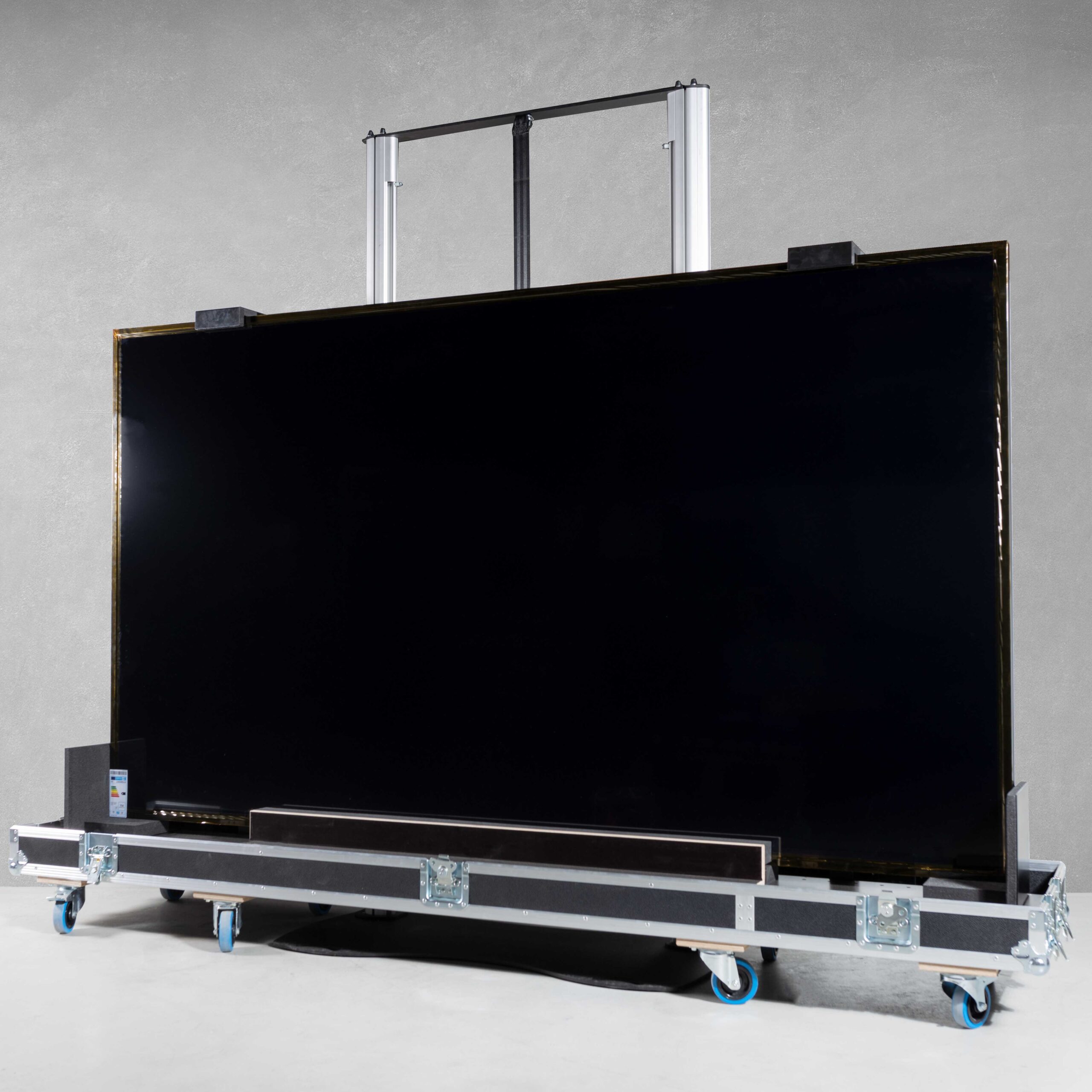 Universal-Displaycase 110 Zoll_5